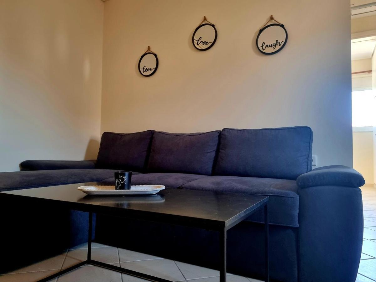 In Centre Suite By Open City Tripoli Bagian luar foto
