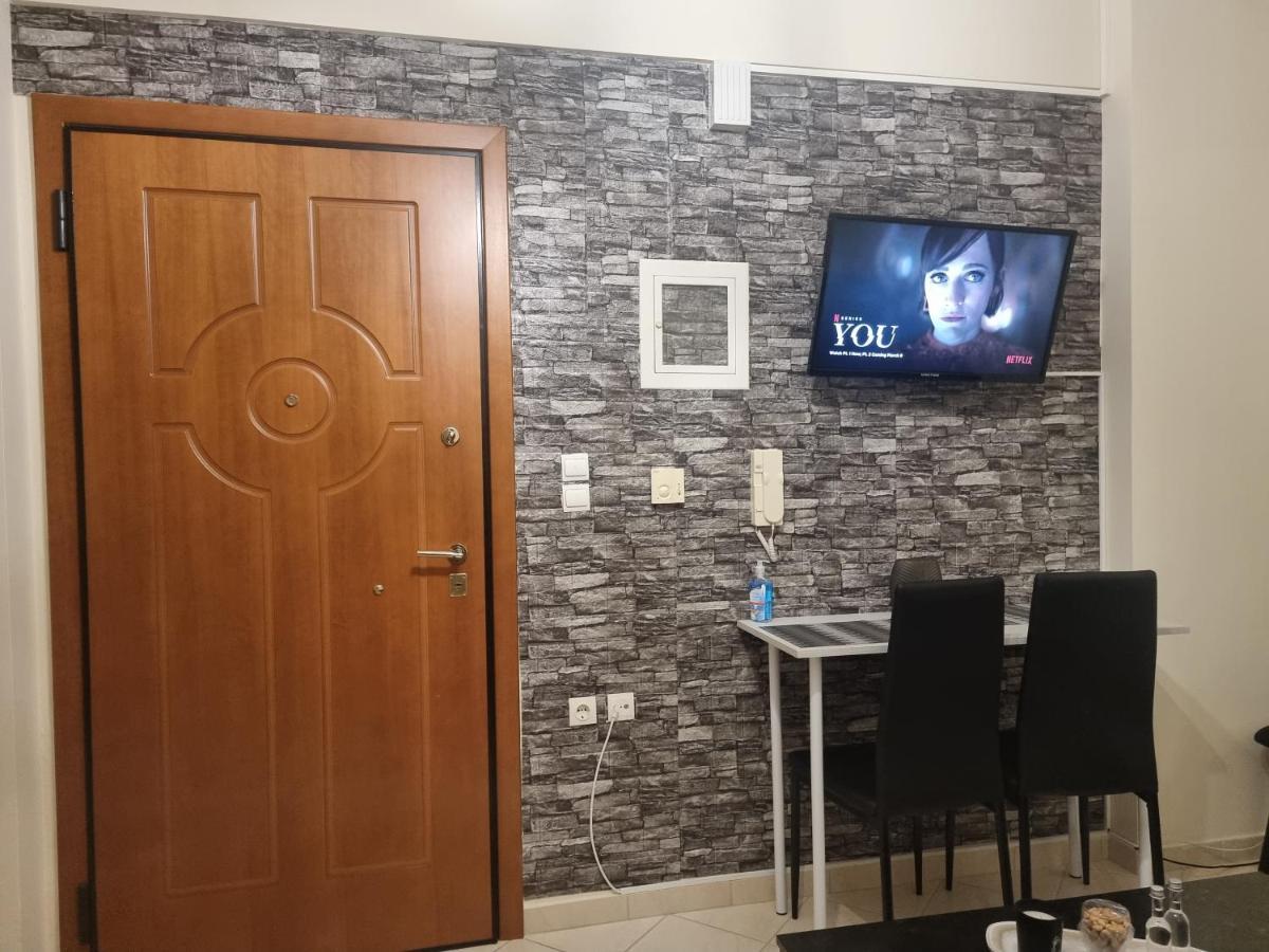 In Centre Suite By Open City Tripoli Bagian luar foto
