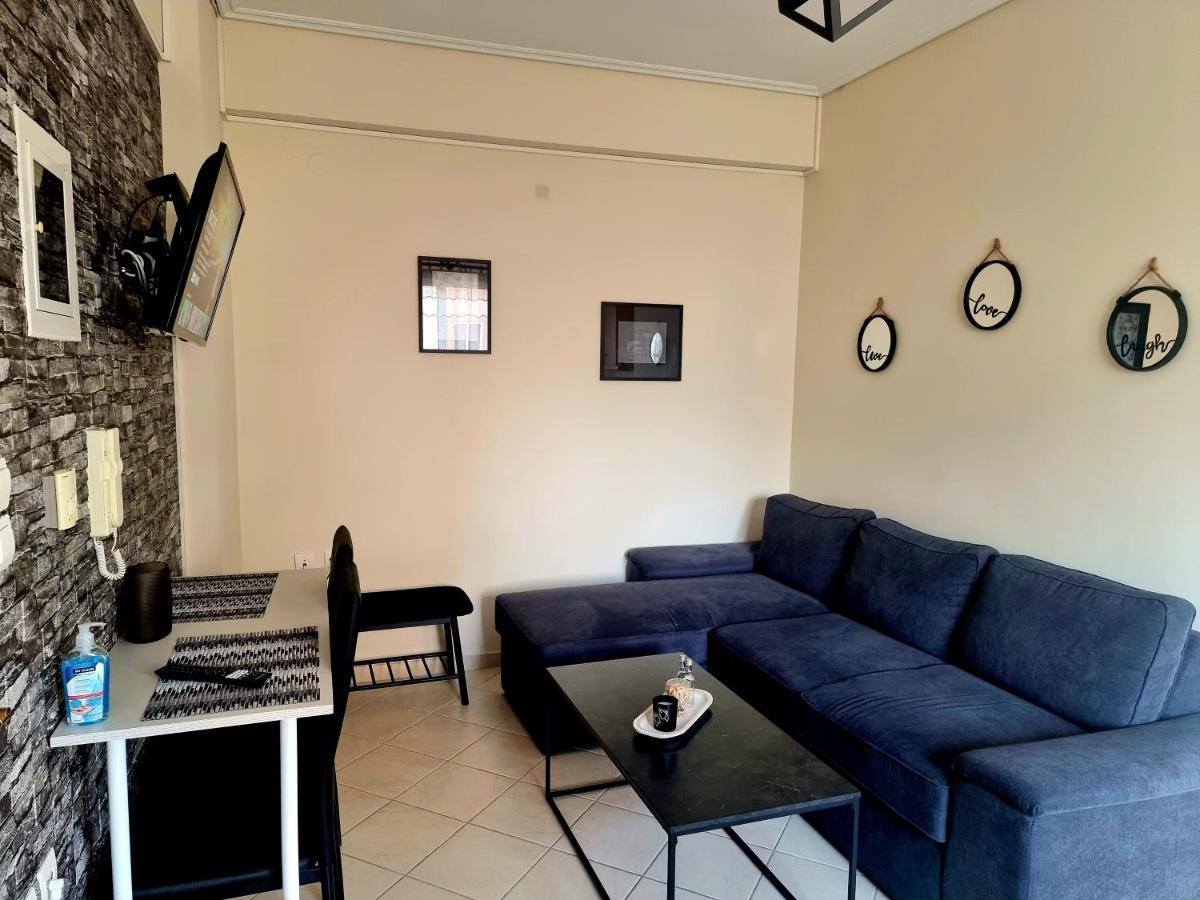 In Centre Suite By Open City Tripoli Bagian luar foto