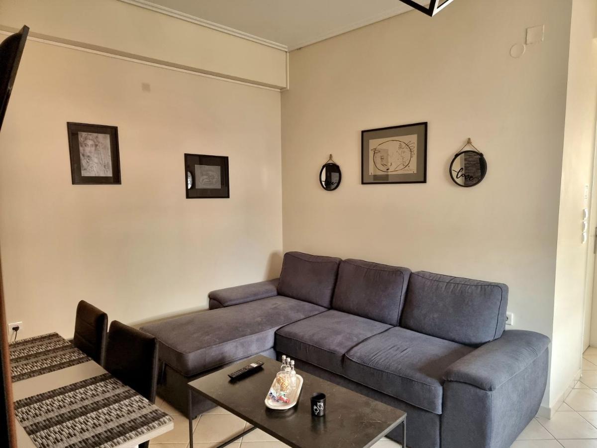 In Centre Suite By Open City Tripoli Bagian luar foto