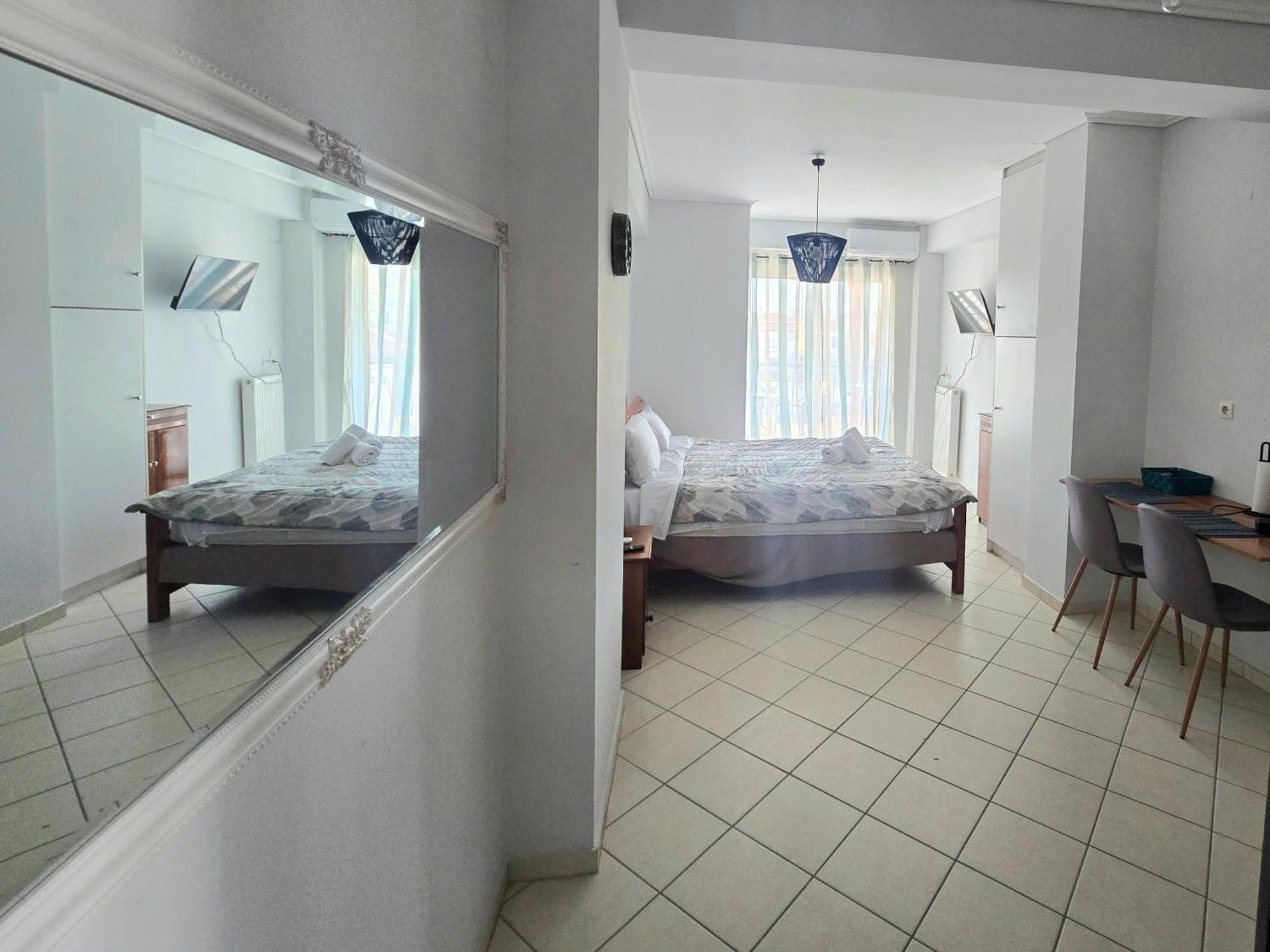 In Centre Suite By Open City Tripoli Bagian luar foto